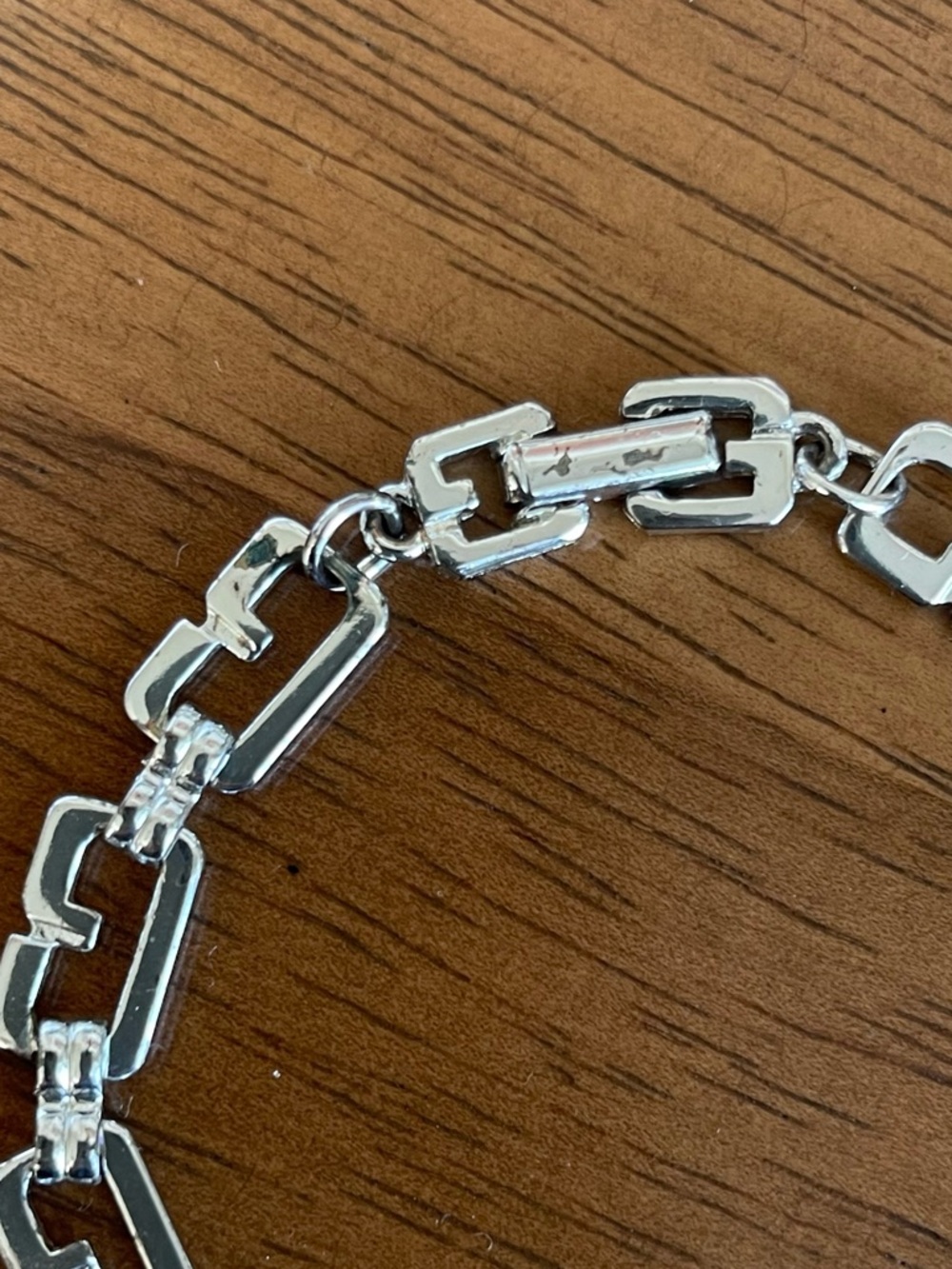 Givenchy Vintage G-Link Silver Bracelet - Picture 3 of 8